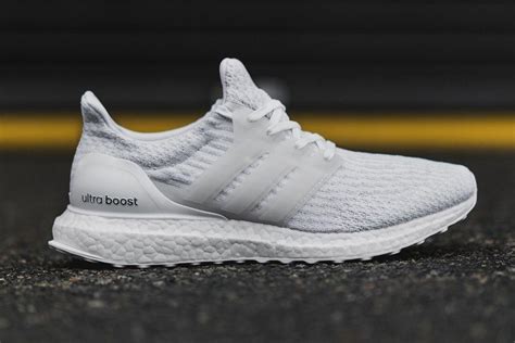 adidas ultra boost 3.0 triple white